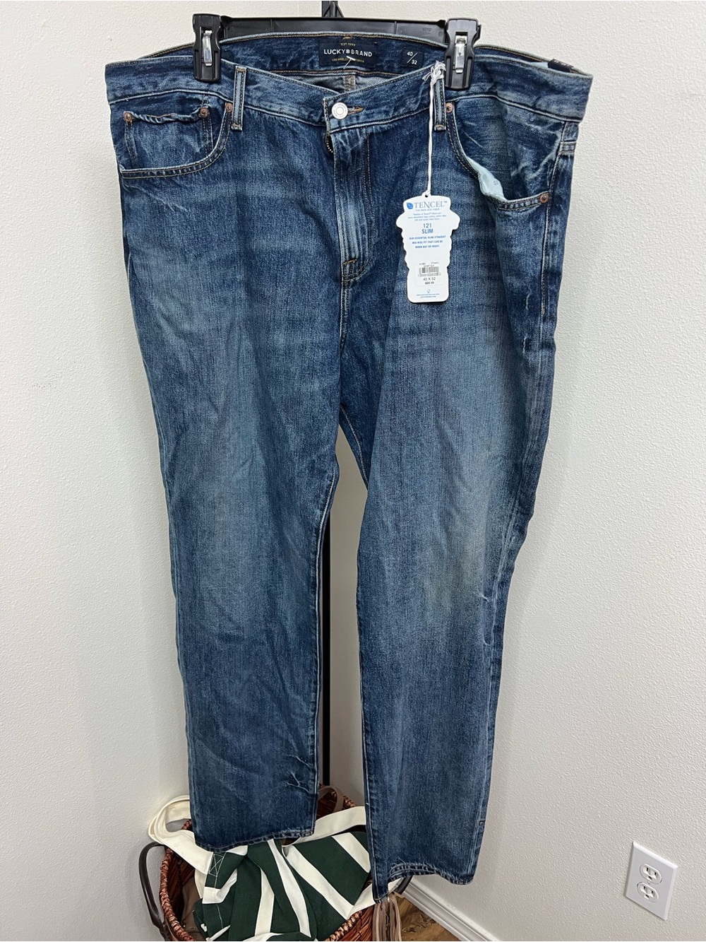 Lucky Brand Men's Straight Indigo Wash Jeans